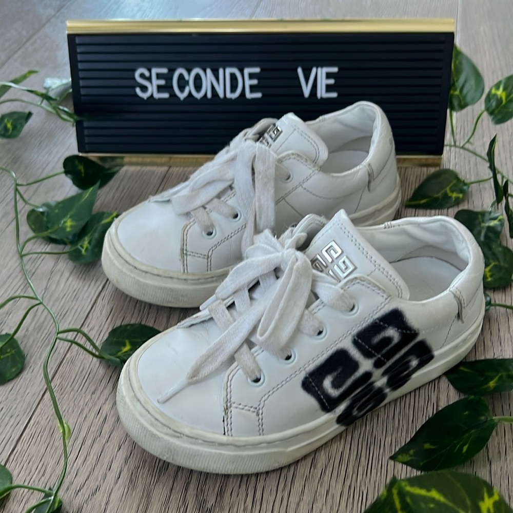 Toddler Givenchy sneaker